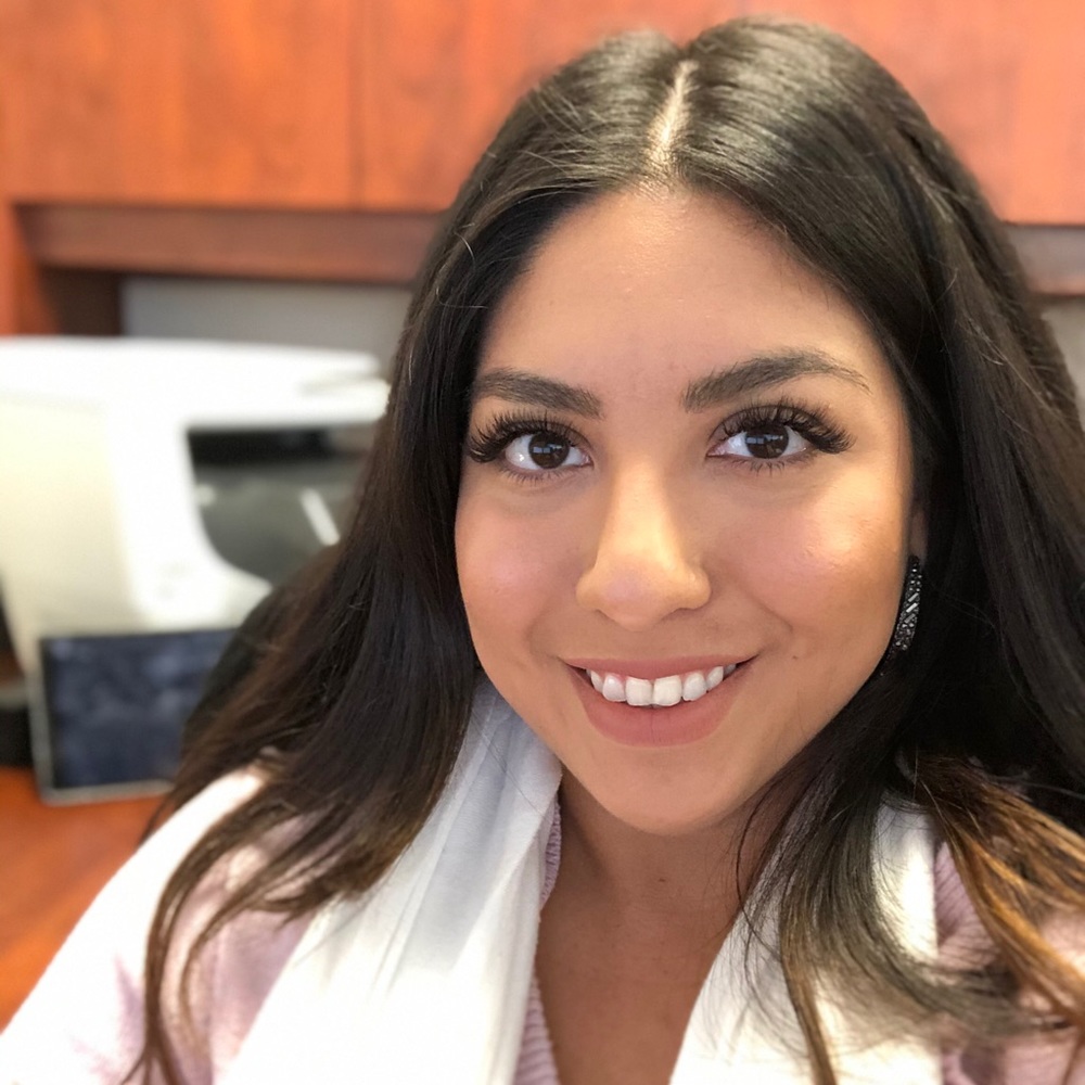 Meet your Posher, Marisela